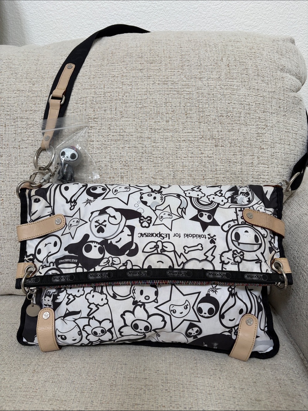 RARE Tokidoki Lesportsac Tutti Y2K crossbody bag